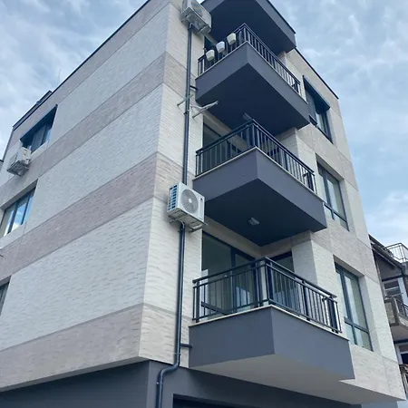 Apartmán La Patio Cherno 2 Nesebar