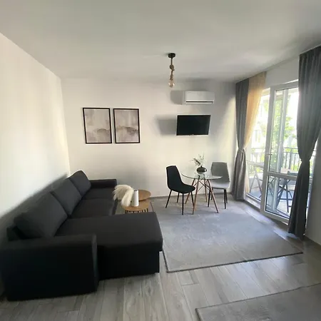La Patio Cherno 2 Несебър